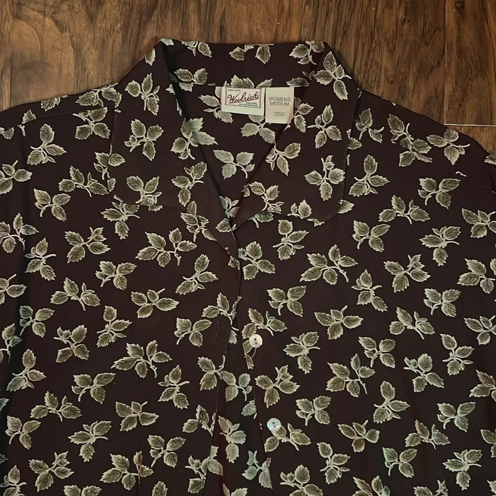 Vintage Brown Leaf Print Long Sleeve Button Up
